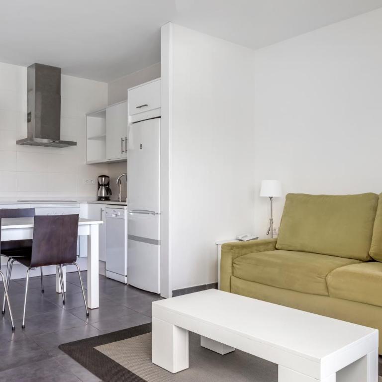 Club del Carmen - Two-Bedroom Apartment - 4
