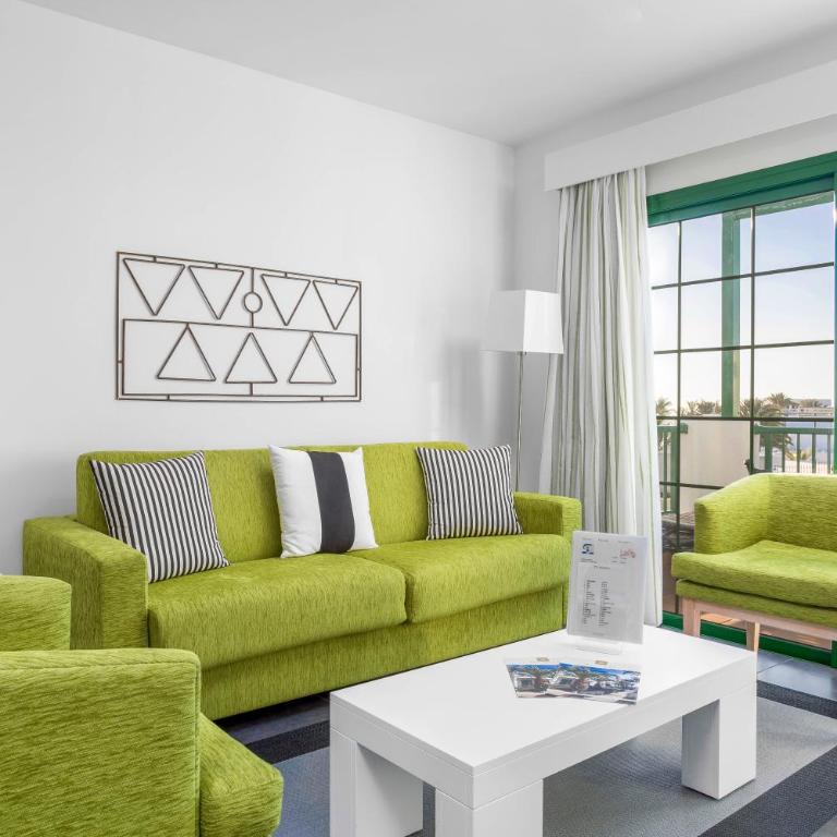 Club del Carmen - Two-Bedroom Villa - 2