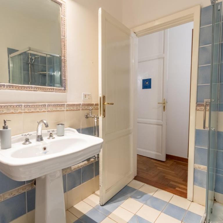 MARIANO APARTMENT Palermo - Large Double Room - 33