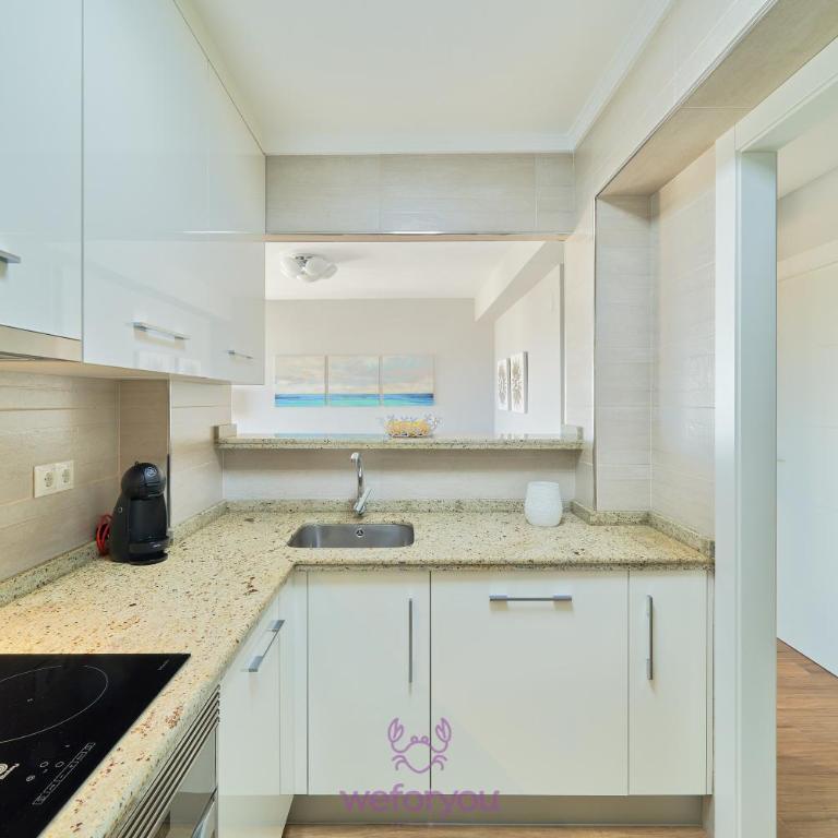 weforyou Sunset and Sea Views - Two-Bedroom Apartment - 27