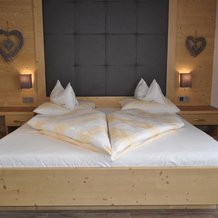 B&B - Apartments Sunnwies - Apartment mit 2 Schlafzimmern (4 Erwachsene) mit Balkon - Neubau - 16