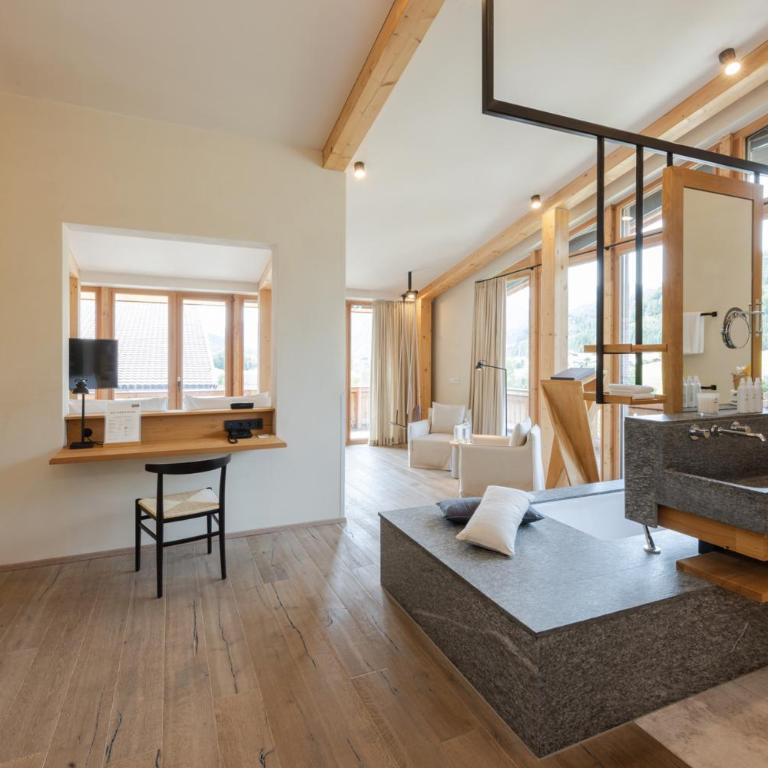 Posthotel Achenkirch Resort and Spa - Adults Only - Superior Suite - 5