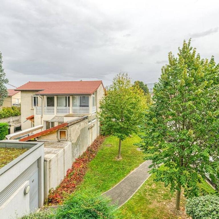 Bel appartement-garage privé-balcon-wifi fibre - Appartement 1 Chambre - 9