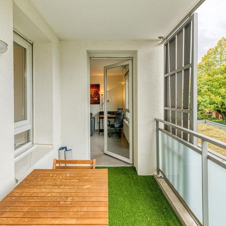 Bel appartement-garage privé-balcon-wifi fibre - Appartement 1 Chambre - 18