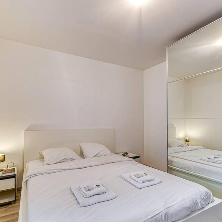 Bel appartement-garage privé-balcon-wifi fibre - Appartement 1 Chambre - 21