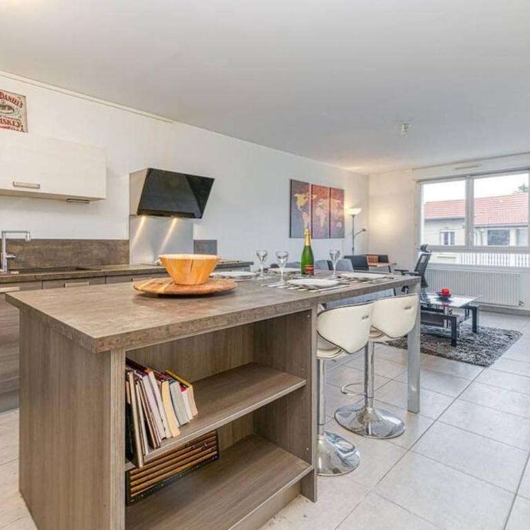 Bel appartement-garage privé-balcon-wifi fibre - Appartement 1 Chambre - 28