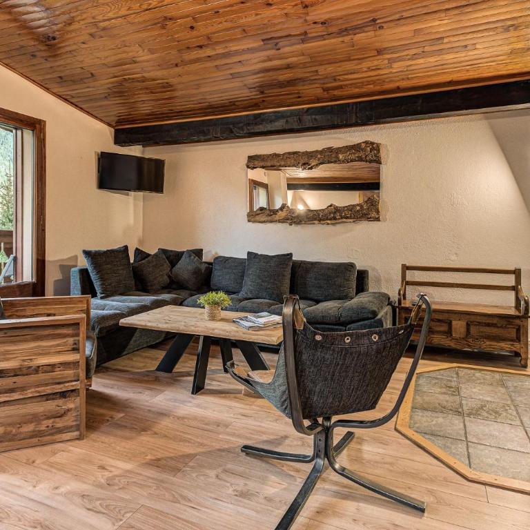 Apartment Les Nantillons, Alpes Agency, Central Chamonix, sleeps 6-8 - Appartamento con 3 Camere da Letto - 5