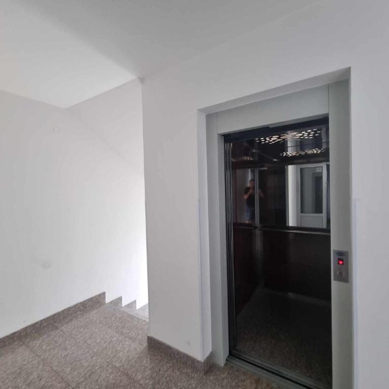 Apartman Tesla Pale - Two-Bedroom Apartment - 12