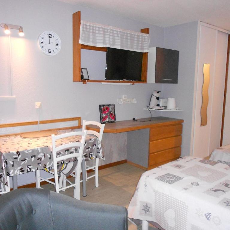 Studio cosy à Brides-les-Bains, 4 pers, wifi, parking - FR-1-512-270 - Studio - 14