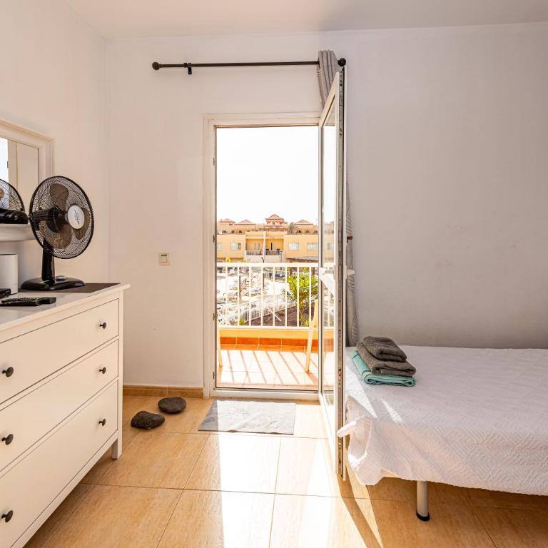 Casa Malola - Stunning 3 bedroom house near the Fuerteventura sea - Three-Bedroom House - 72