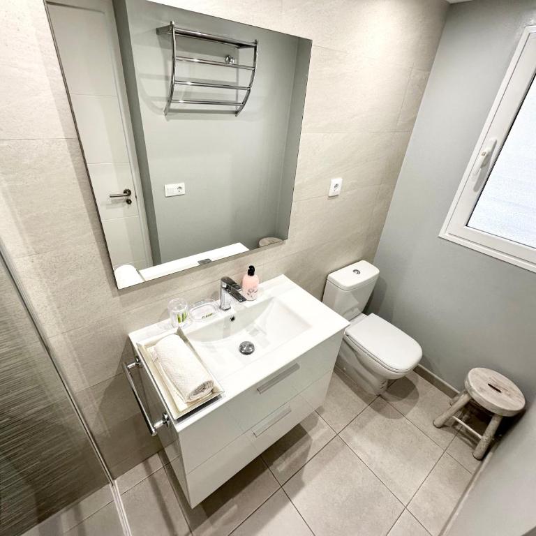 Tutti Frutti con Piscina, Terraza soleada privada, primera planta y Wi-FI - Apartamento de 1 dormitorio - 17