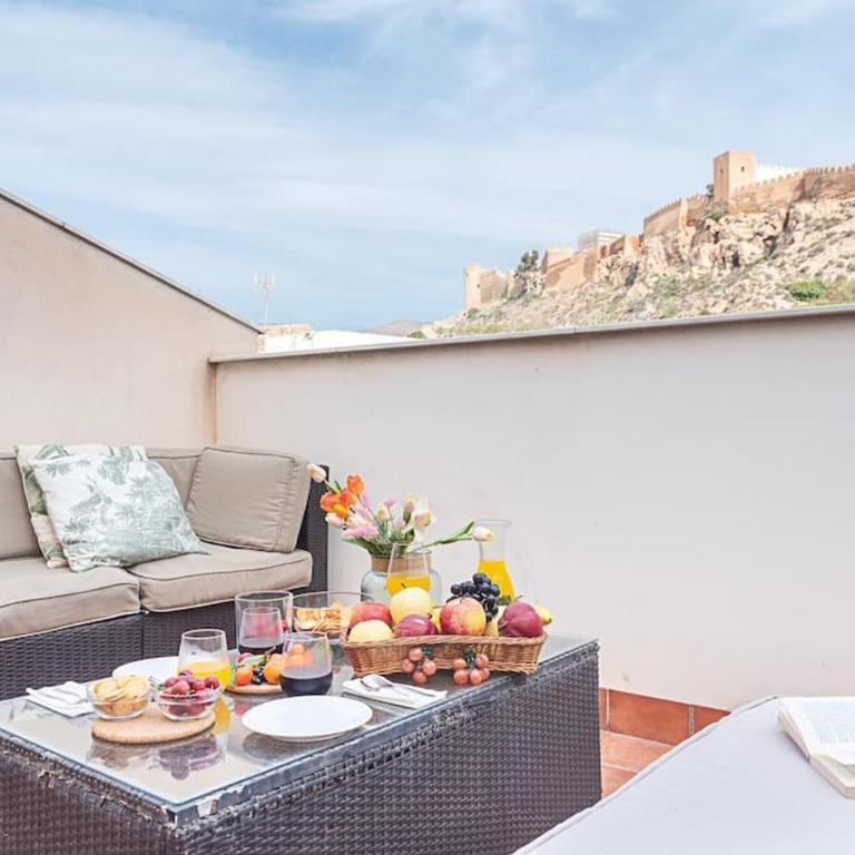 Casa flamenca a los pies de la Alcazaba - Casa de 2 dormitorios - 1