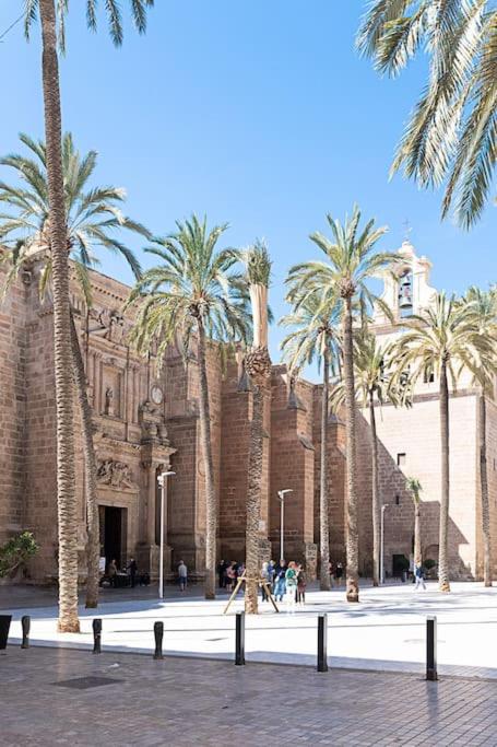 Casa flamenca a los pies de la Alcazaba - Casa de 2 dormitorios - 51
