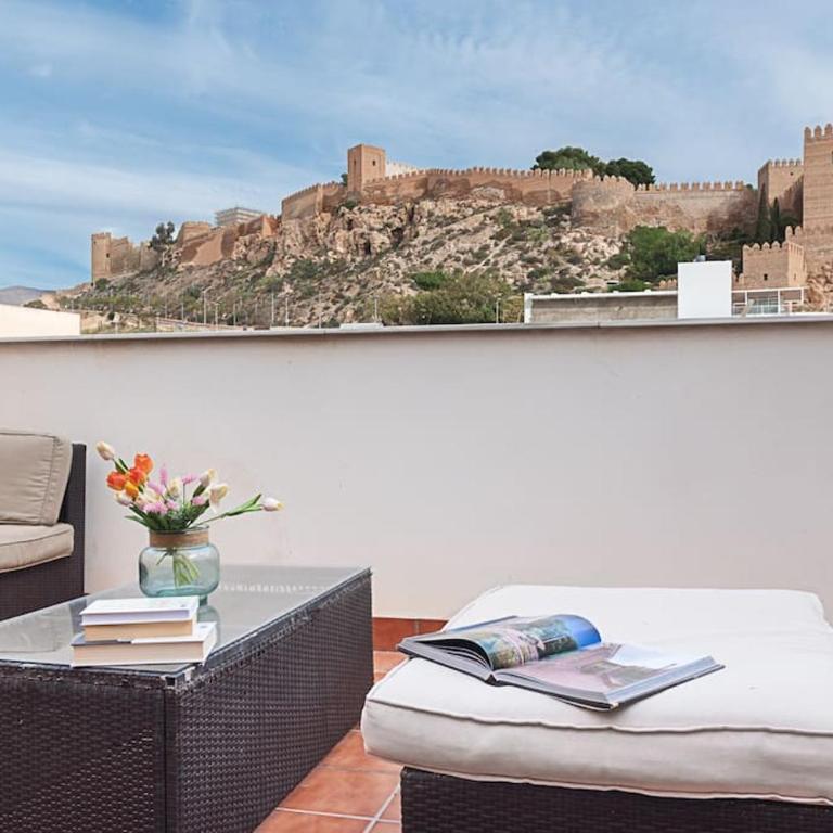 Casa flamenca a los pies de la Alcazaba - Casa de 2 dormitorios - 30