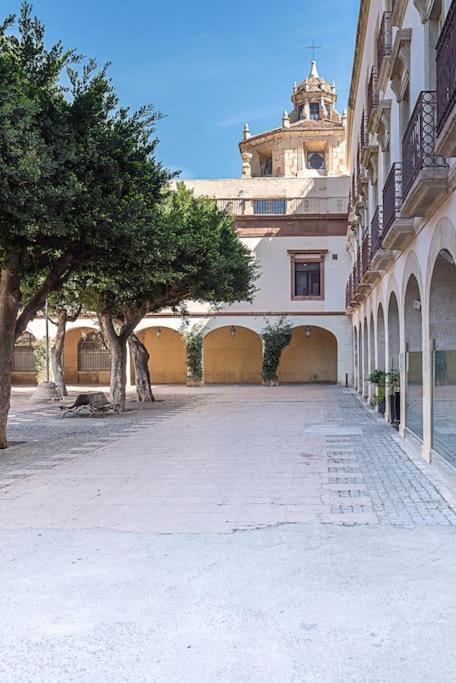 Casa flamenca a los pies de la Alcazaba - Casa de 2 dormitorios - 52