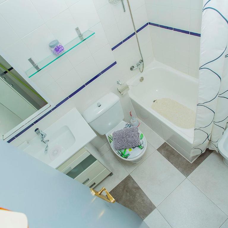 232 Lovely Mar Azul - Two-Bedroom Apartment - 13