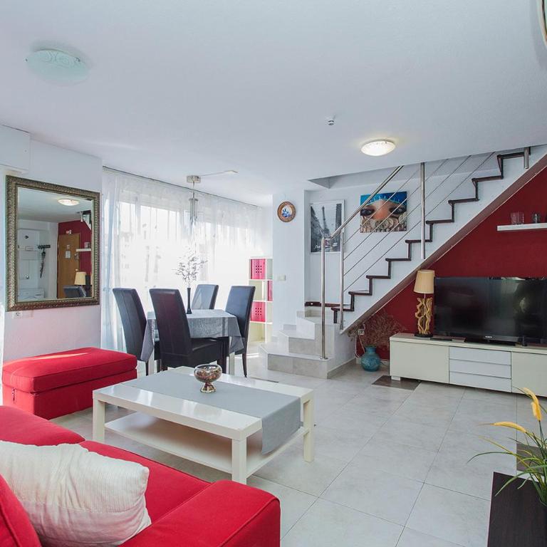 232 Lovely Mar Azul - Two-Bedroom Apartment - 16