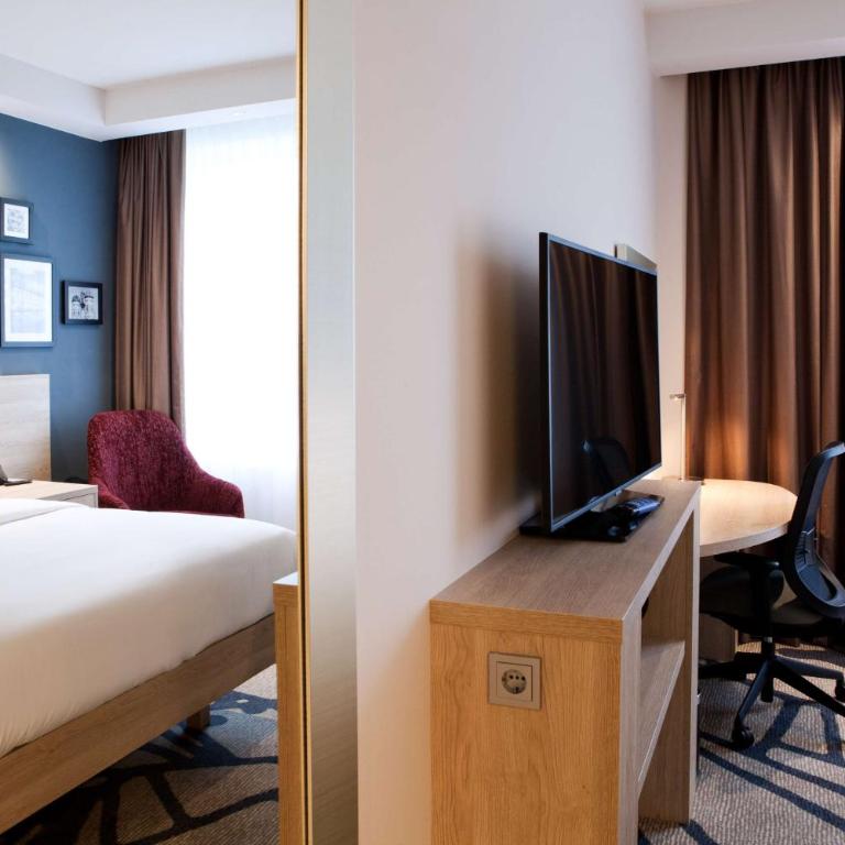Hampton By Hilton Munich City Center East - Zimmer mit Queensize-Bett - 2