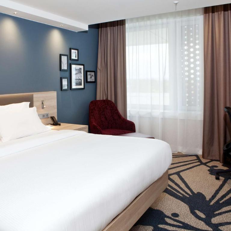 Hampton By Hilton Munich City Center East - Zimmer mit Kingsize-Bett - 2