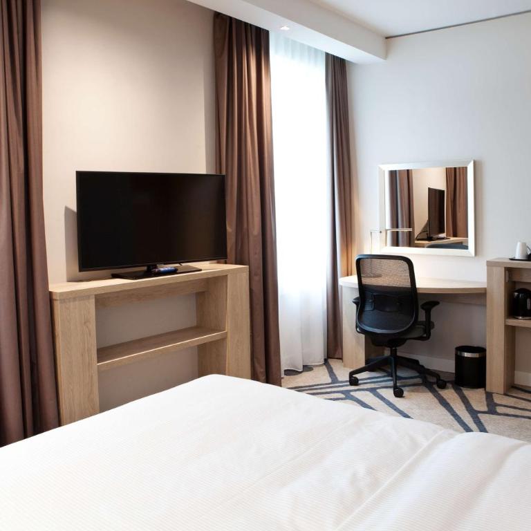 Hampton By Hilton Munich City Center East - Zimmer mit Queensize-Bett – barrierefrei - 1