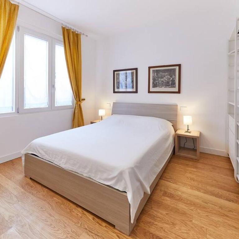 Bright Two-Room Apartment - Appartamento con 1 Camera da Letto - 10