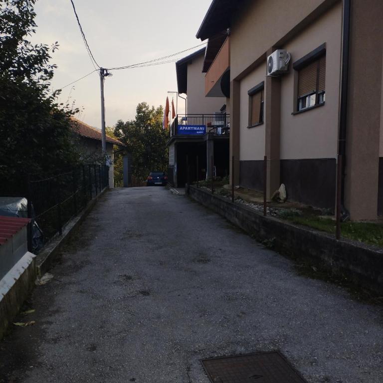 Apartmani "Babići" - Deluks Dvokrevetna Soba sa Bračnim Krevetom/Zasebnim Krevetima i Pogledom na Grad - 5