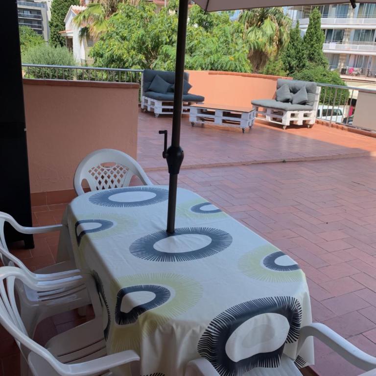 Apartment with large terrace, in Santa Margarita - Two-Bedroom Apartment - 2