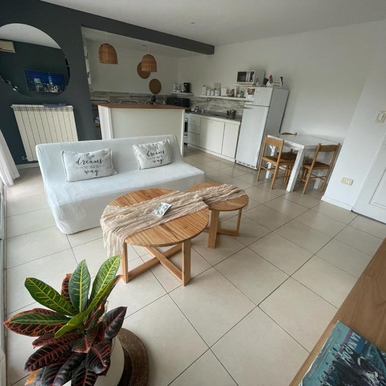 Departamento impecable excelente ubicación cerca de todo - Apartment with Terrace - 34