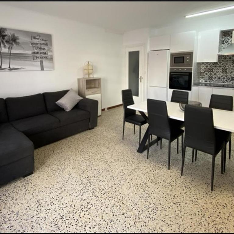 Apartment with large terrace, in Santa Margarita - Two-Bedroom Apartment - 11