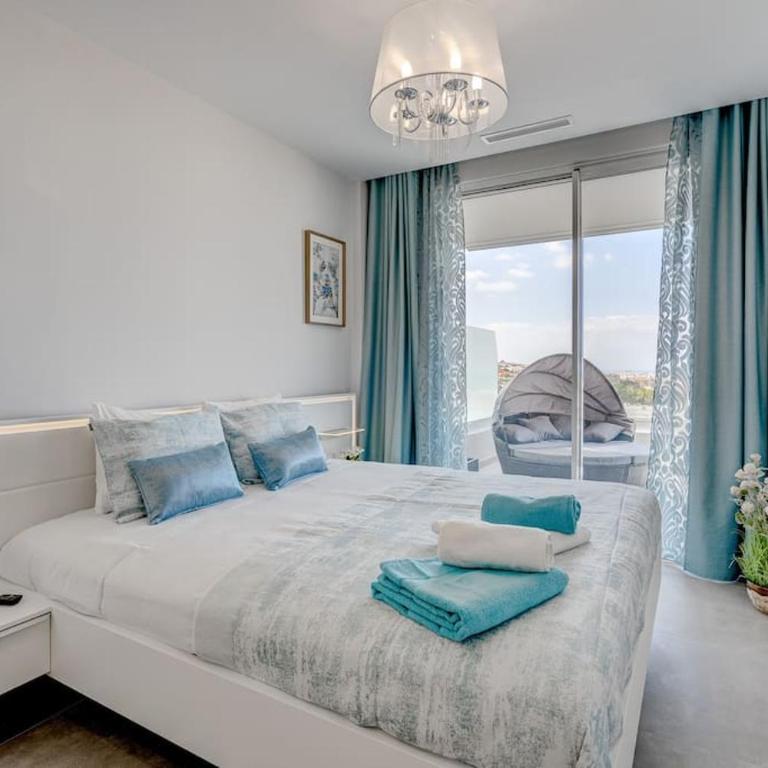 Luxury apartment. Heated Pool. AC. Ocean view! - Apartamento de 3 dormitorios - 9