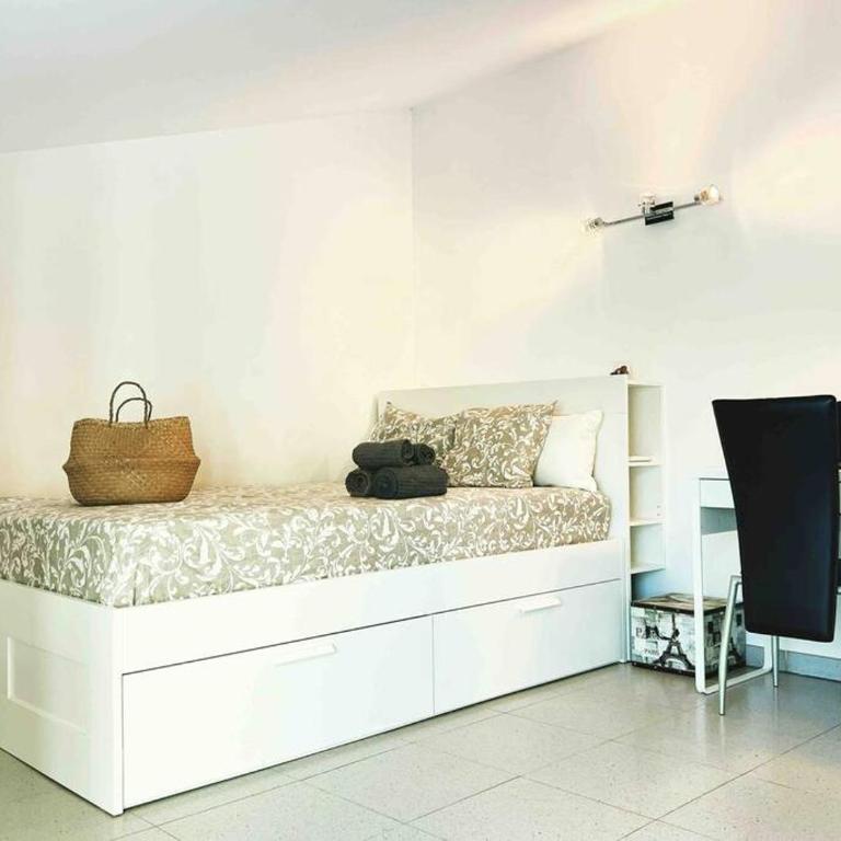 Duplex Piscina y Parking MasBlau Beach by Host&Joy - Appartamento con 3 Camere da Letto - 16