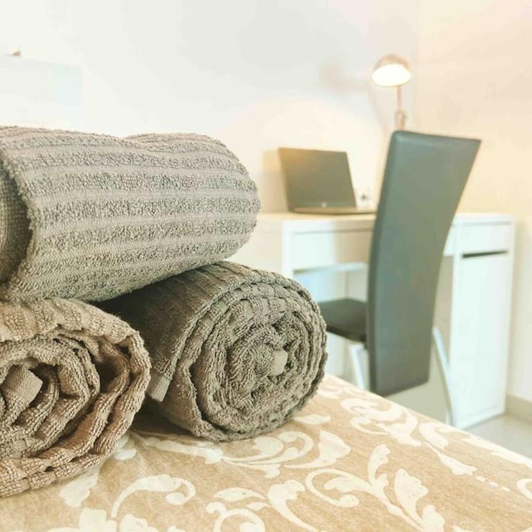 Duplex Piscina y Parking MasBlau Beach by Host&Joy - Appartamento con 3 Camere da Letto - 35