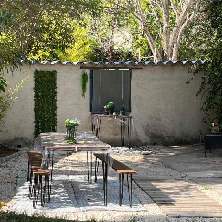 LE BONHEUR AVEC PISCINE ET JARDIN - Maison 2 Chambres - 19