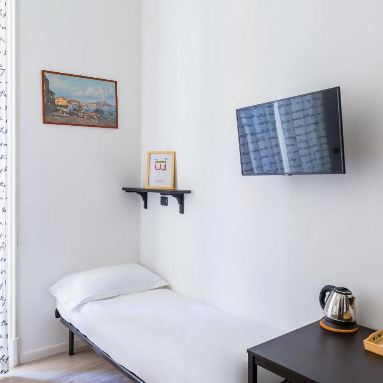 B&B Antica Napoli - Camera Tripla - 14