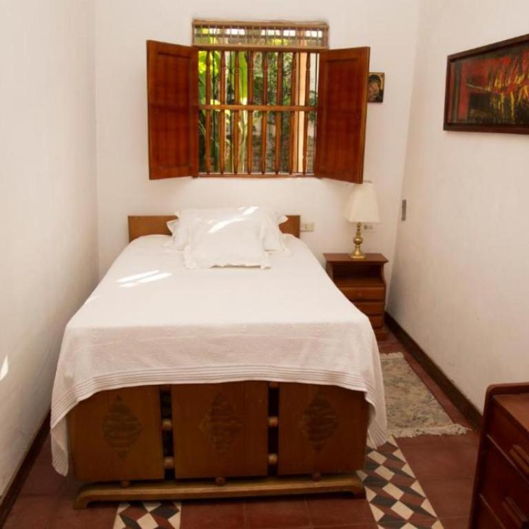 Casa Carmelita Hotel Boutique Pitalito - Habitación Individual con baño privado externo - 3