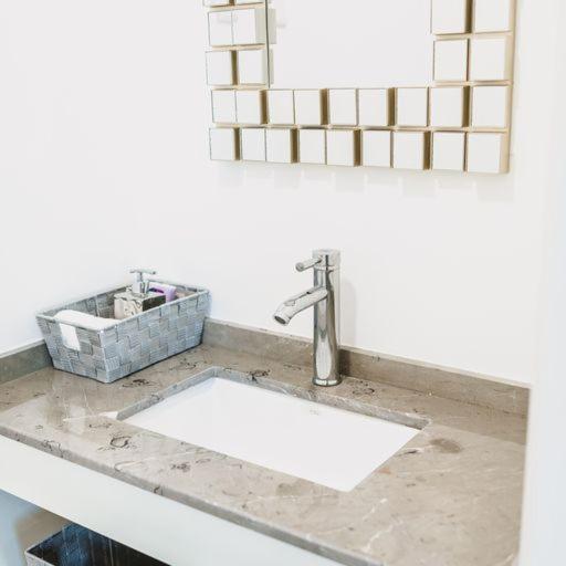 SilverWhite Condo - Apartamento de 1 dormitorio - 43