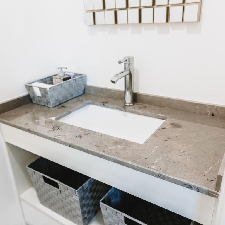 SilverWhite Condo - Apartamento de 1 dormitorio - 32
