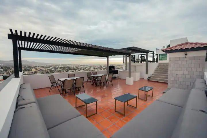 SilverWhite Condo - Apartamento de 1 dormitorio - 59