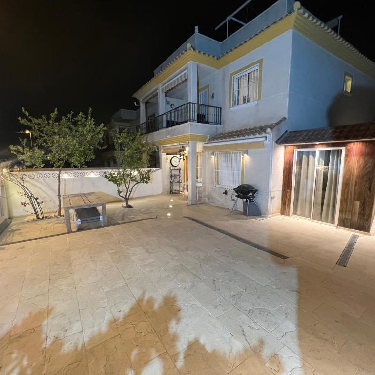 Saint James Park downstairs - Apartamento - 14