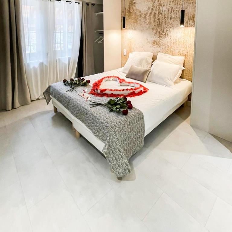 Loveroom Muse old town jacuzzi Annecy vieille ville - Deluxe Studio - 34