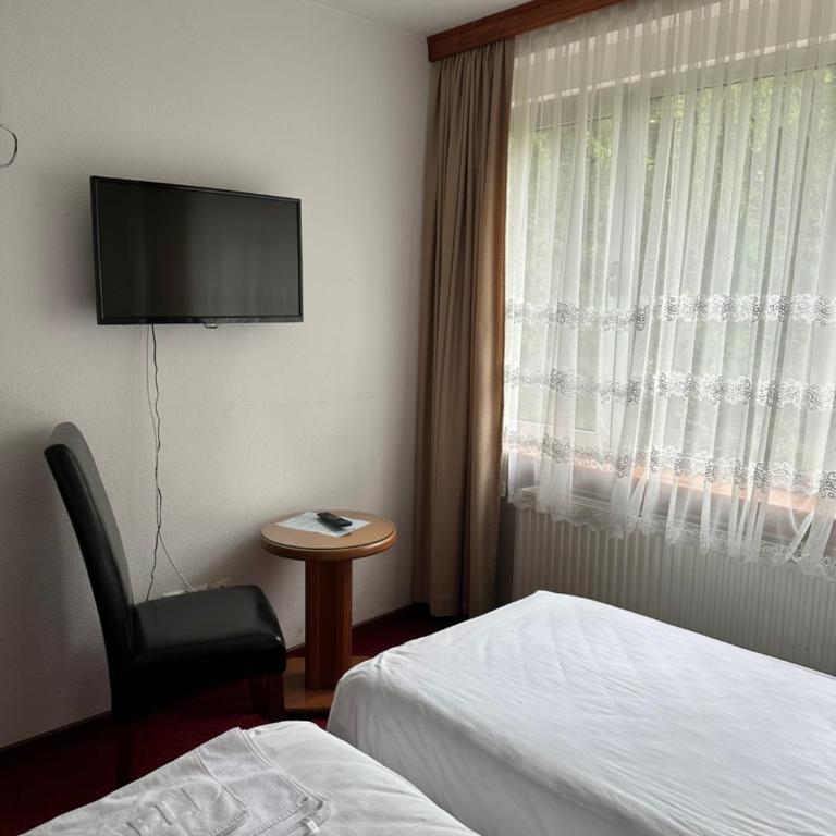 Park Hotel - Triple Room - 1