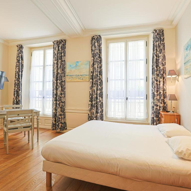 Hôtel François d'O - Chambre Double Deluxe avec Douche - 1