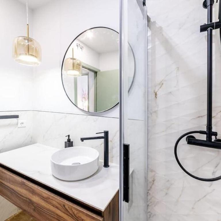 BS Brand New Triplex Private terrace downtown Parking - Apartamento - 16