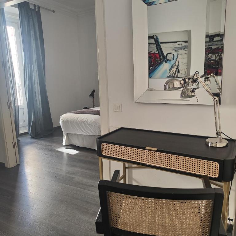 Suite Prado - Habitación Triple Superior - 11