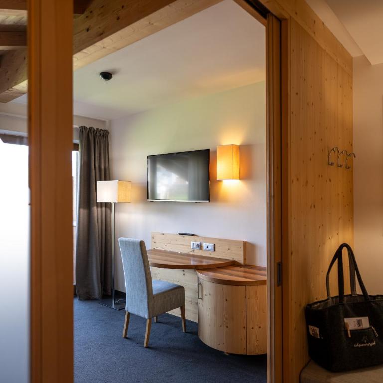 Hotel Alpenroyal - Suite con Balcone - 3