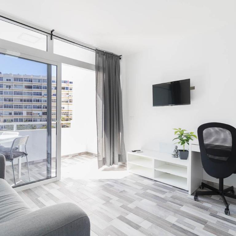 El 303, relax en Playa del Ingles - Apartment with Pool View - 1