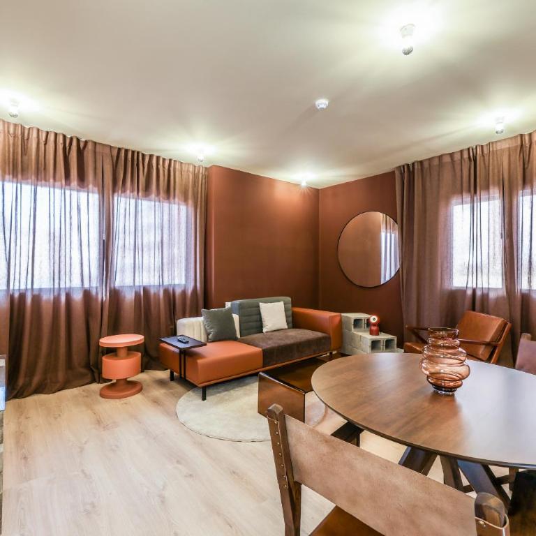 AmazINN Stay Madrid Palacio Real - Two-Bedroom Apartment - 4
