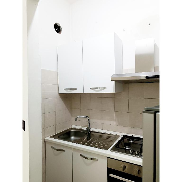 Accogliente monolocale vicino al centro di Torino - One-Bedroom Apartment - 20