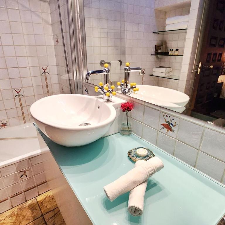 Entre Dos Aguas Hotel Boutique - Habitación Doble Deluxe - 17