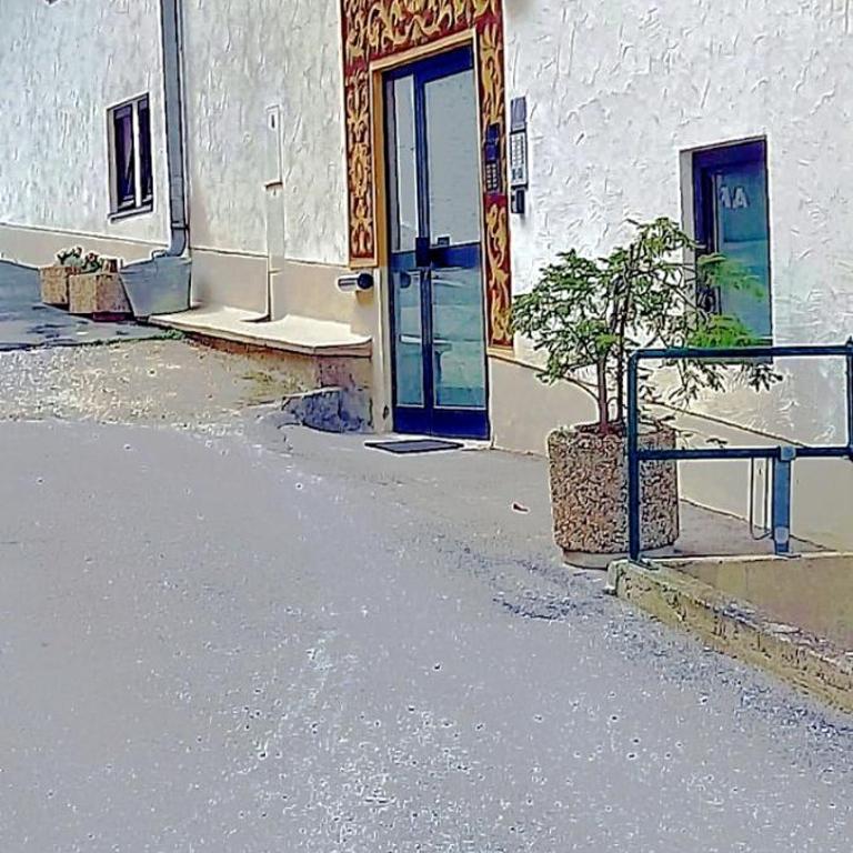 Apartment Morris - Apartment mit 3 Schlafzimmern - 78